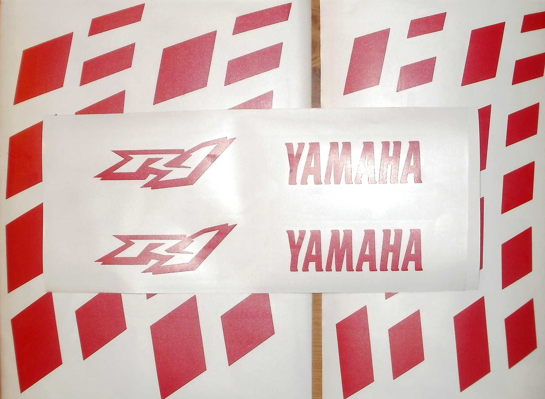 Felgenbettaufkleber Yamaha YZF R1 rot