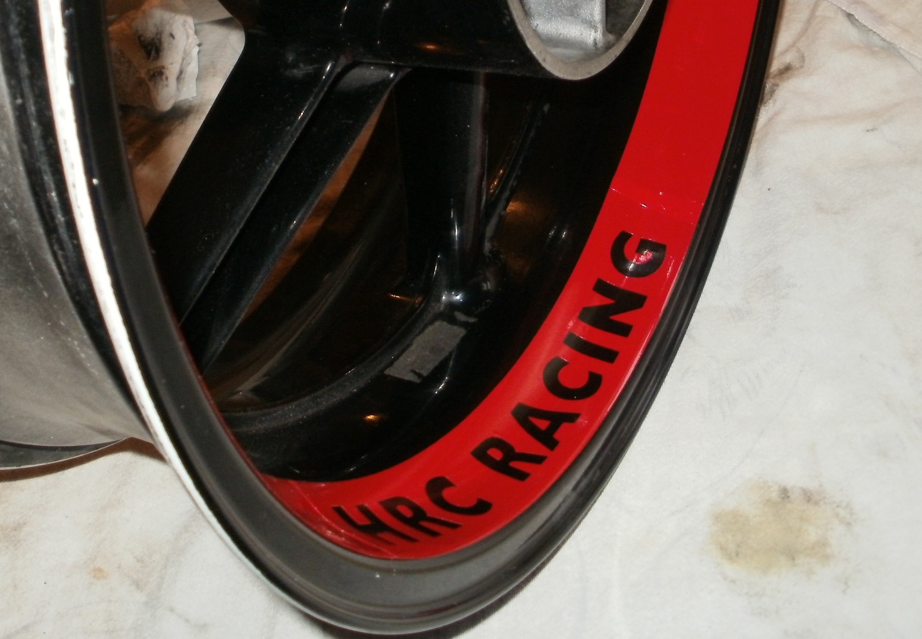 Felgenbettaufkleber Honda CBR 600 HRC rot